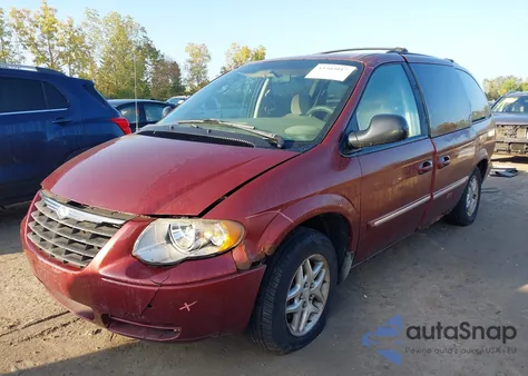 2006 Chrysler Town & Country Touring из США, поврежденный, VIN 2A4GP54L66R894106